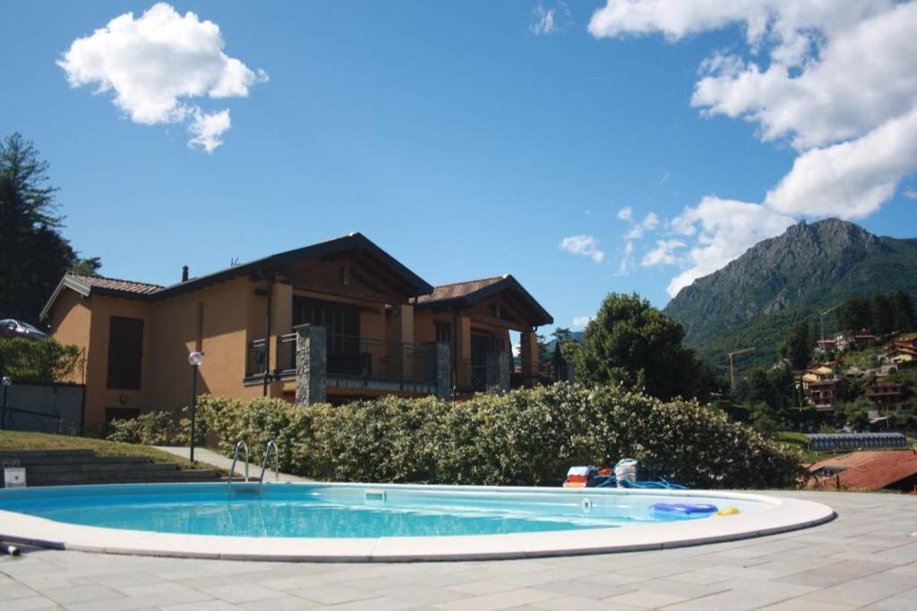 Piscina E Vistalago Crocemenaggio Cir 013145-00318 Exterior foto